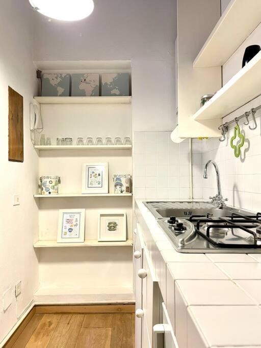 Design Studio Centro Storico Apartment Milan Exterior photo